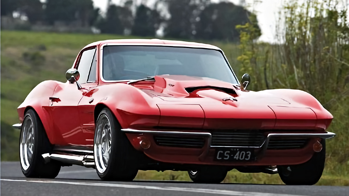 Click to Enlarge-Esc to Close Corvette Generations/C2/C2 1963 stingray coupe red.jpg